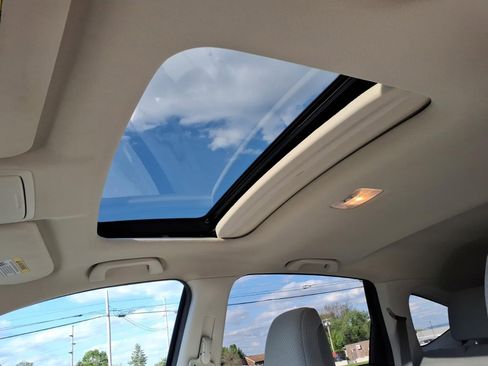Used 2016 Honda CR-V EX image 5