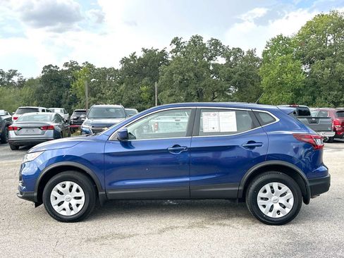 Used 2020 Nissan Rogue Sport S FWD image 12