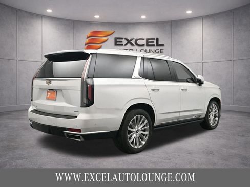 Used 2021 Cadillac Escalade Premium Luxury w/ Driver Assist Tech Package image 6