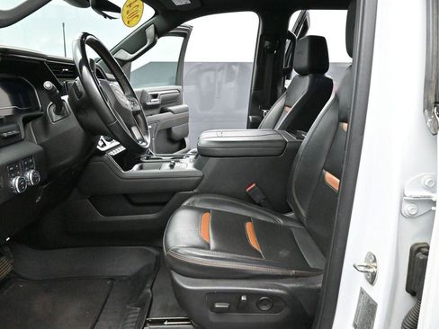 Used 2024 GMC Sierra 2500 AT4 w/ AT4 Premium Plus Package AWD/4WD image 13
