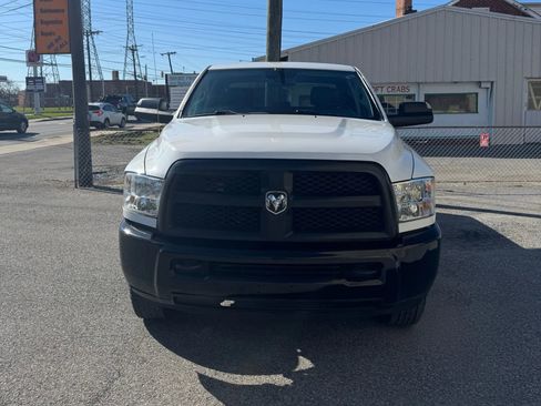 Used 2018 RAM 2500 Tradesman image 2
