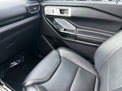 Used 2022 Ford Explorer ST w/ Equipment Group 401A image 30