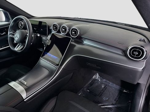 Used 2025 Mercedes-Benz C 43 AMG 4MATIC Sedan image 28