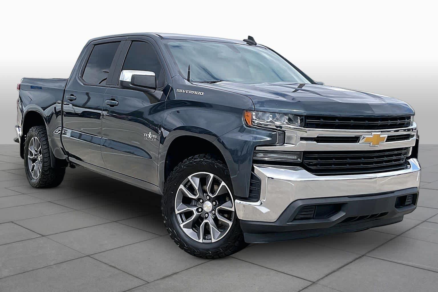 Used 2020 Chevrolet Silverado 1500 LT w/ Texas Edition RWD image 3