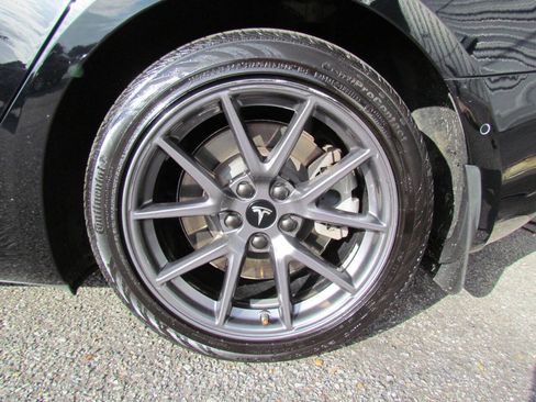 Used 2021 Tesla Model 3 Standard Range Plus RWD image 21