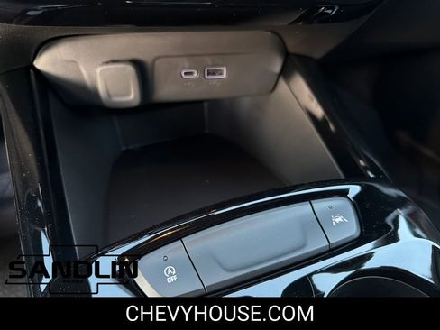 New 2026 Chevrolet Trax RS w/ Driver Confidence Package image 31