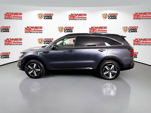 Used 2021 Kia Sorento EX w/ Panoramic Sunroof Package AWD/4WD image 14