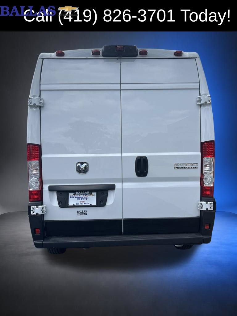Used 2023 RAM ProMaster 2500 FWD image 4