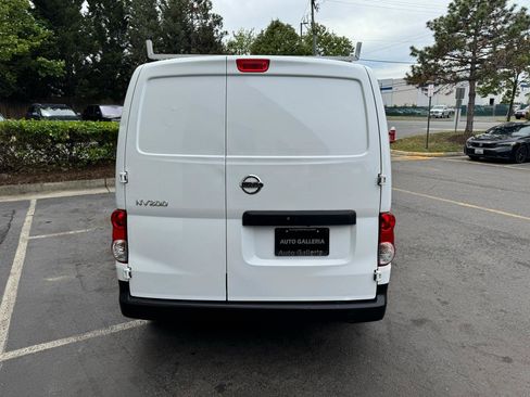 Used 2019 Nissan NV200 S FWD image 6