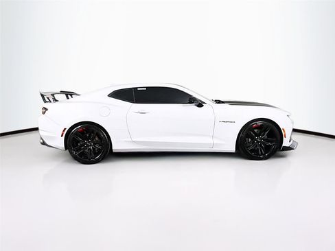 Used 2022 Chevrolet Camaro SS w/ Redline Edition RWD image 8