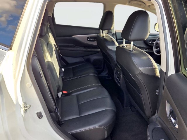 Used 2023 Nissan Murano SL w/ Cargo Package AWD/4WD image 17