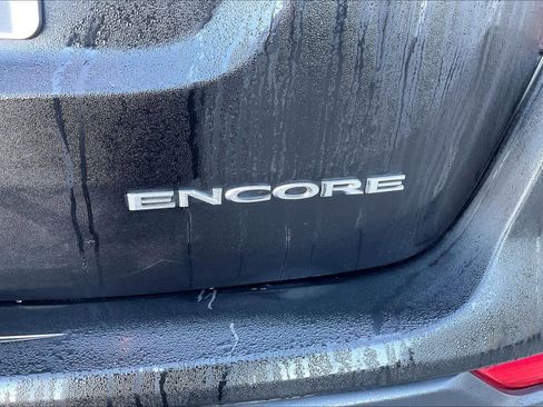 Used 2018 Buick Encore Preferred w/ LPO, Active Package image 10