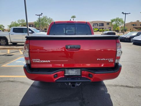 Used 2015 Toyota Tacoma PreRunner w/ TRD Sport Package RWD image 4