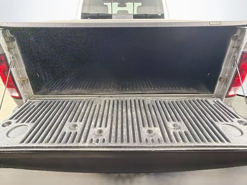 Used 2014 RAM 2500 SLT AWD/4WD image 22