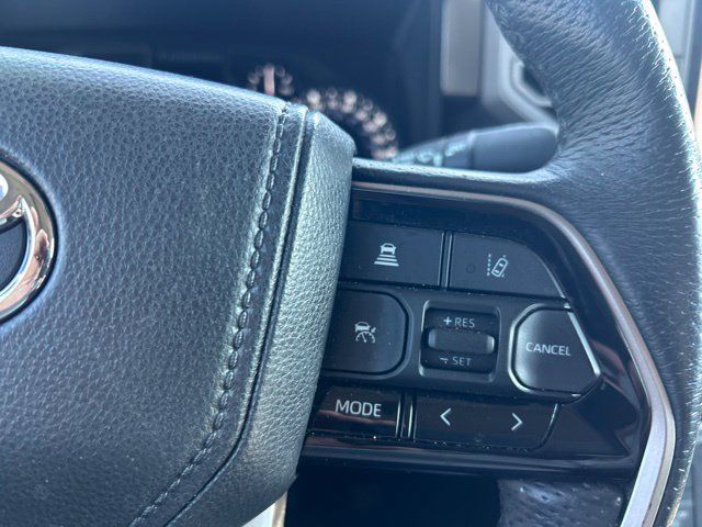 Used 2023 Toyota Tundra Limited AWD/4WD image 23