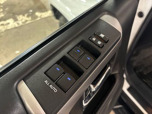 Certified 2021 Toyota 4Runner SR5 Premium w/ Moonroof Package AWD/4WD image 15