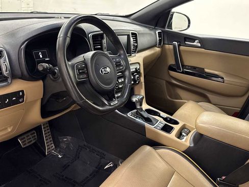 Used 2017 Kia Sportage SX image 12