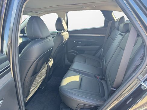 Used 2024 Hyundai Tucson Limited AWD/4WD image 16