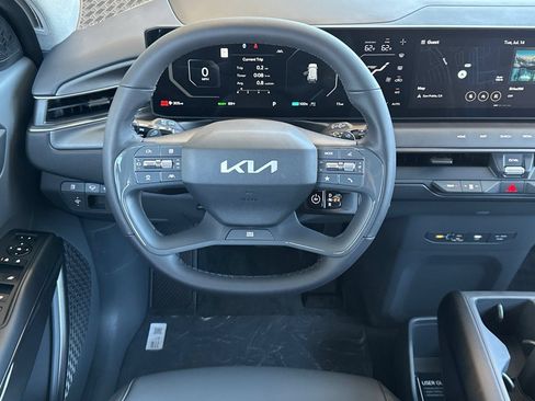 New 2026 Kia EV9 Light RWD image 14
