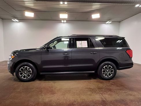 Used 2024 Ford Expedition Max XLT RWD image 6