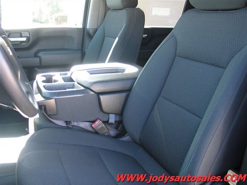 Used 2022 Chevrolet Silverado 2500 W/T w/ WT Fleet Convenience Package AWD/4WD image 5