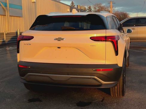 Certified 2024 Chevrolet Blazer EV LT image 3