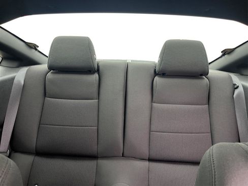Used 2014 Ford Mustang GT RWD image 15