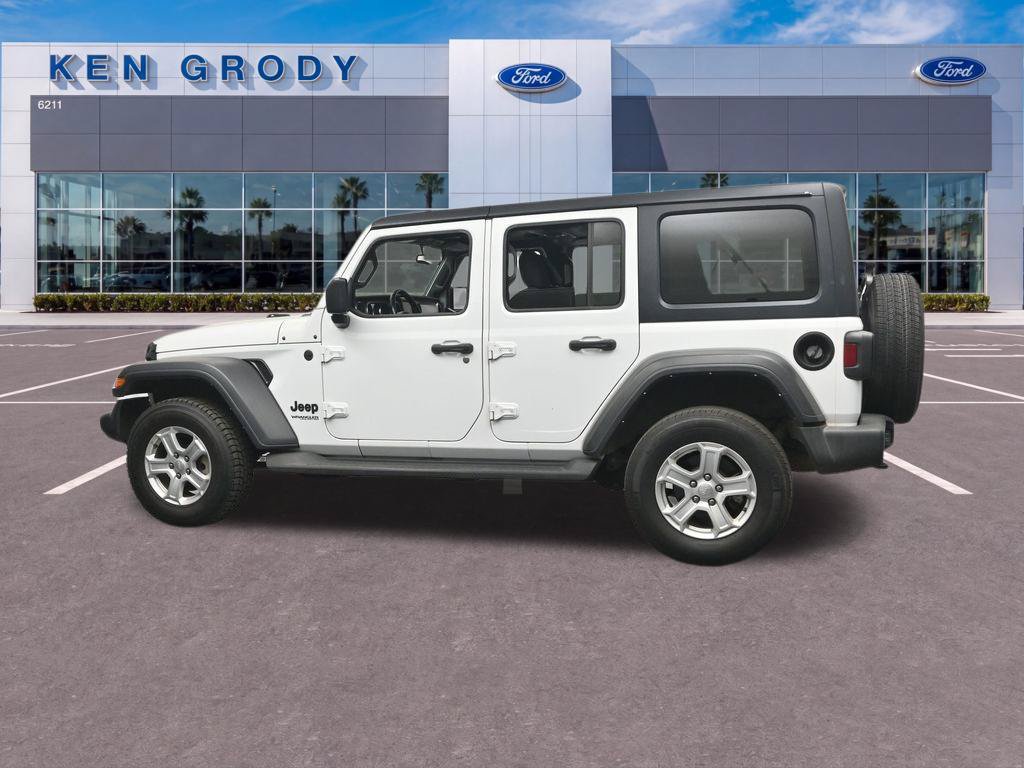 Used 2022 Jeep Wrangler Unlimited Sport AWD/4WD image 3