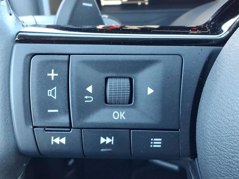 Certified 2024 Nissan Rogue Platinum w/ Platinum Premium Package image 29