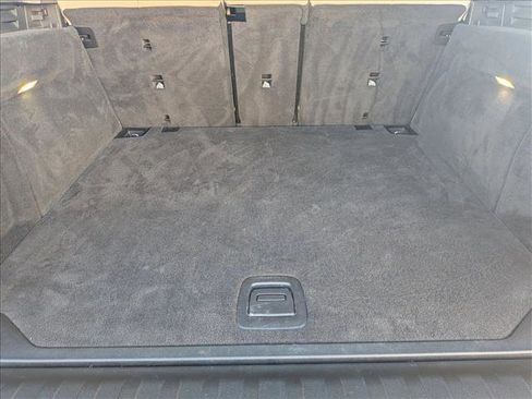 Certified 2022 BMW X5 M50i image 6