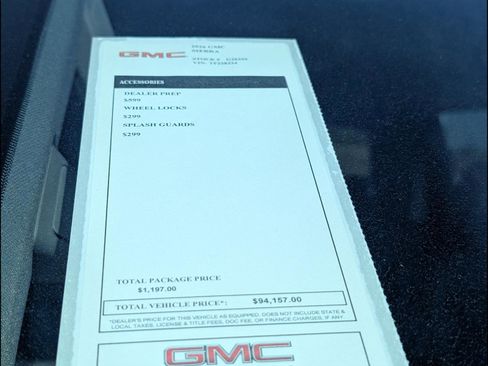 New 2026 GMC Sierra 2500 Denali w/ Denali Reserve Package AWD/4WD image 9