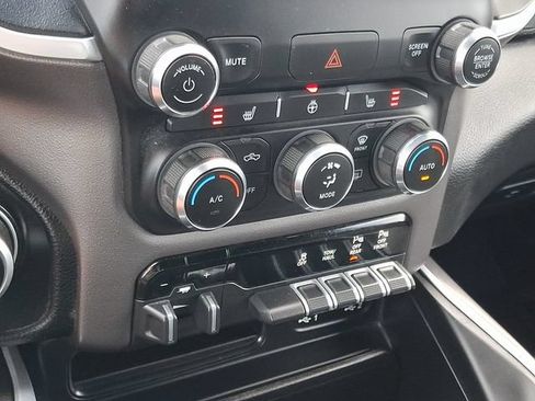 Used 2020 RAM 1500 Big Horn AWD/4WD image 15