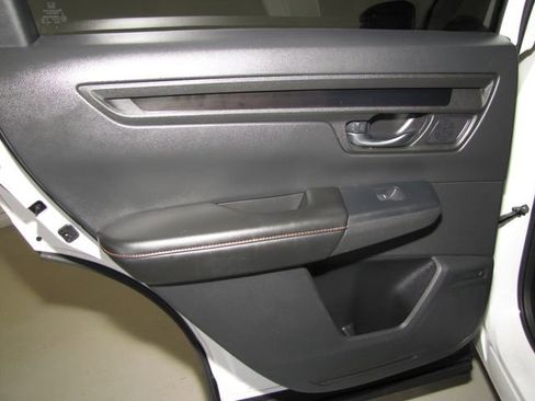 Certified 2025 Honda CR-V Sport-L image 13