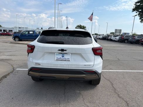 New 2026 Chevrolet Trax ACTIV w/ Driver Confidence Package FWD image 4