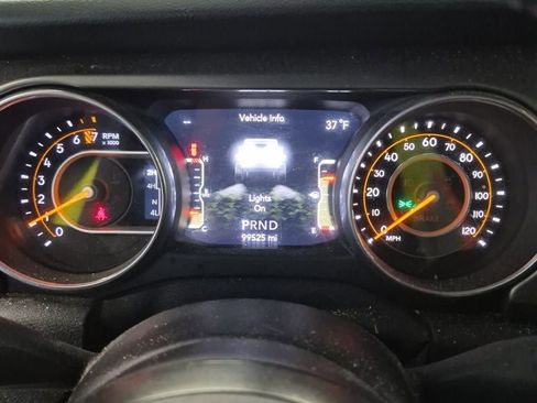 Used 2018 Jeep Wrangler Unlimited Sport S image 7