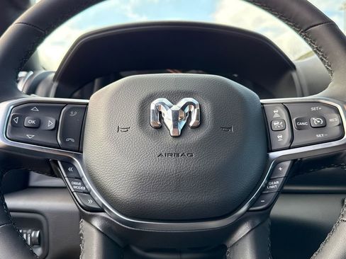 New 2026 RAM 1500 4x4 Crew Cab image 29