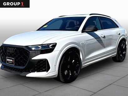 Used 2025 Audi RS Q8 performance