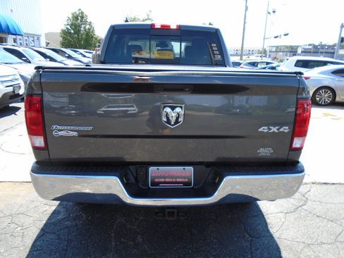 Used 2018 RAM 1500 Outdoorsman AWD/4WD image 3