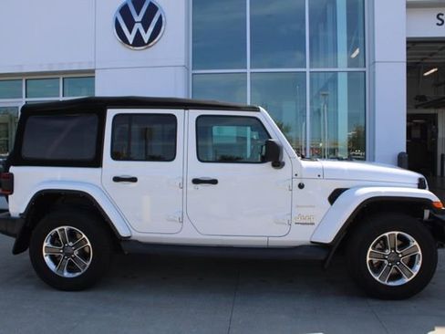 Used 2021 Jeep Wrangler Unlimited Sahara image 5