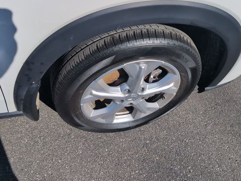 Used 2025 Honda HR-V LX image 8