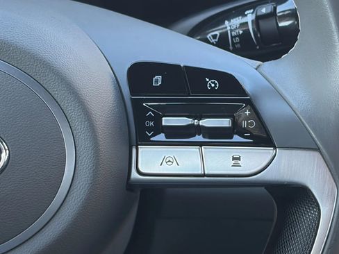 Used 2022 Hyundai Elantra SEL w/ Convenience Package image 29