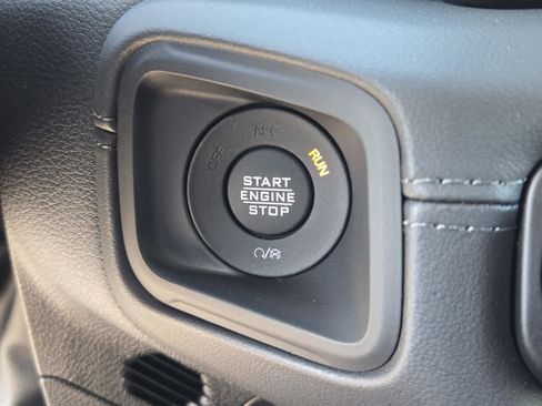 New 2026 Jeep Gladiator Mojave image 13