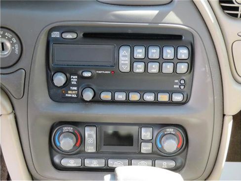 Used 2000 Pontiac Bonneville SE w/ Opt Pkg image 7