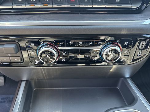 New 2026 GMC Sierra 1500 SLT w/ SLT Premium Plus Package AWD/4WD image 16