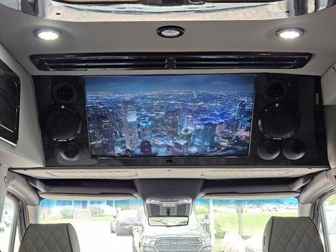 New 2024 Mercedes-Benz Sprinter 3500 image 43