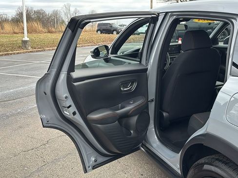 Used 2024 Honda HR-V Sport image 28