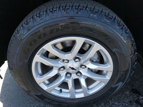 Certified 2021 Chevrolet Silverado 1500 RST AWD/4WD image 11