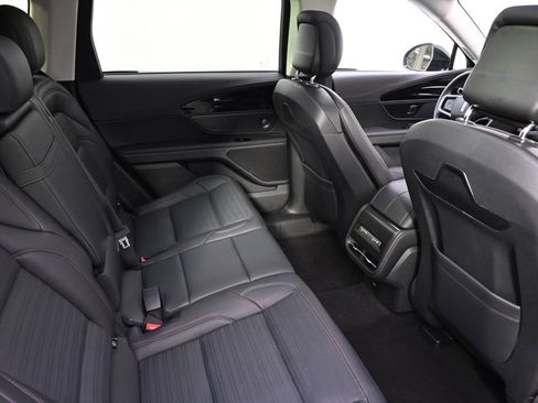 New 2026 Lincoln Nautilus Reserve AWD/4WD image 18