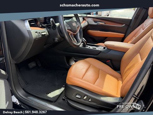 Used 2023 Cadillac XT5 Premium Luxury w/ Technology Package FWD image 11