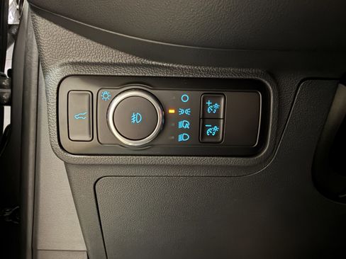 Certified 2025 Ford Explorer ST-Line AWD/4WD image 15